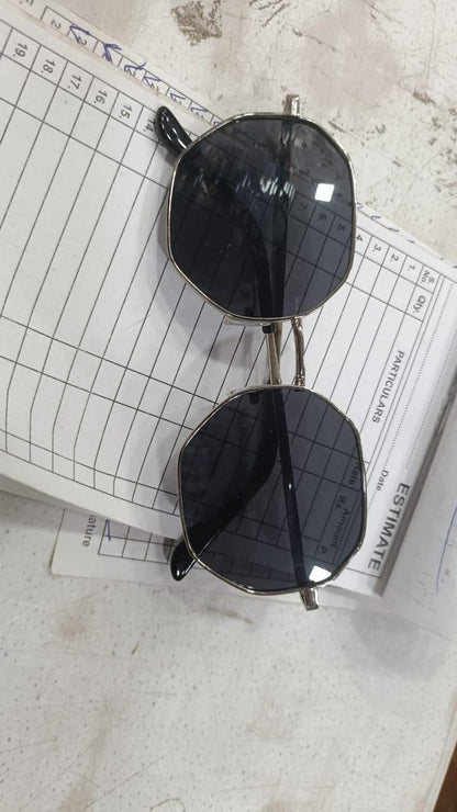 Octagon Round Black Sunglass.